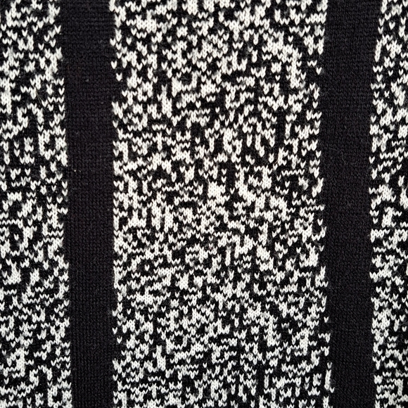 Maggie London Black & White Sweater Dress Size S - Picture 3 of 9